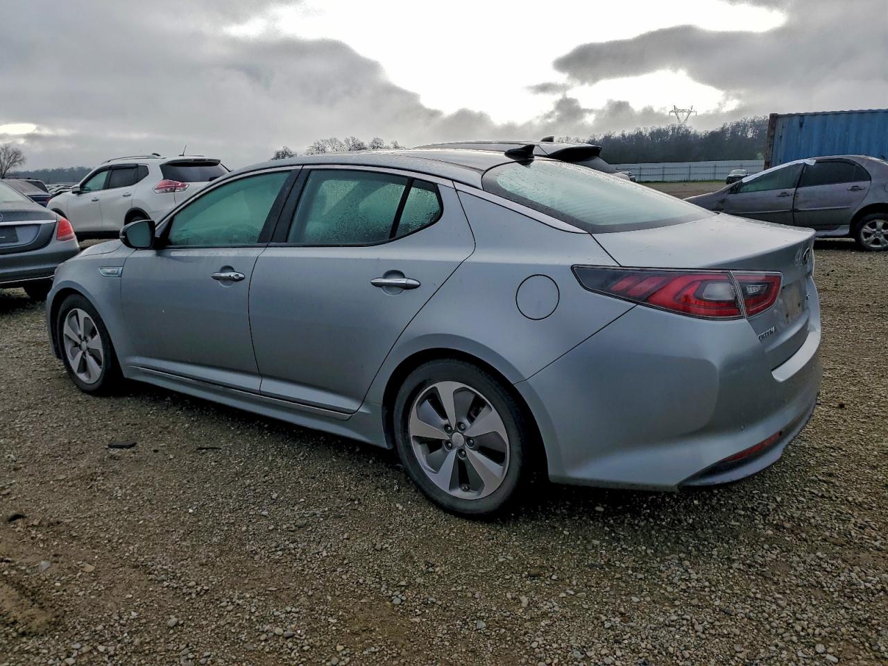 2015 KIA OPTIMA HYBRID photo 2