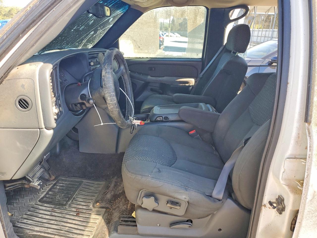 2002 CHEVROLET AVALANCHE C1500 photo 13