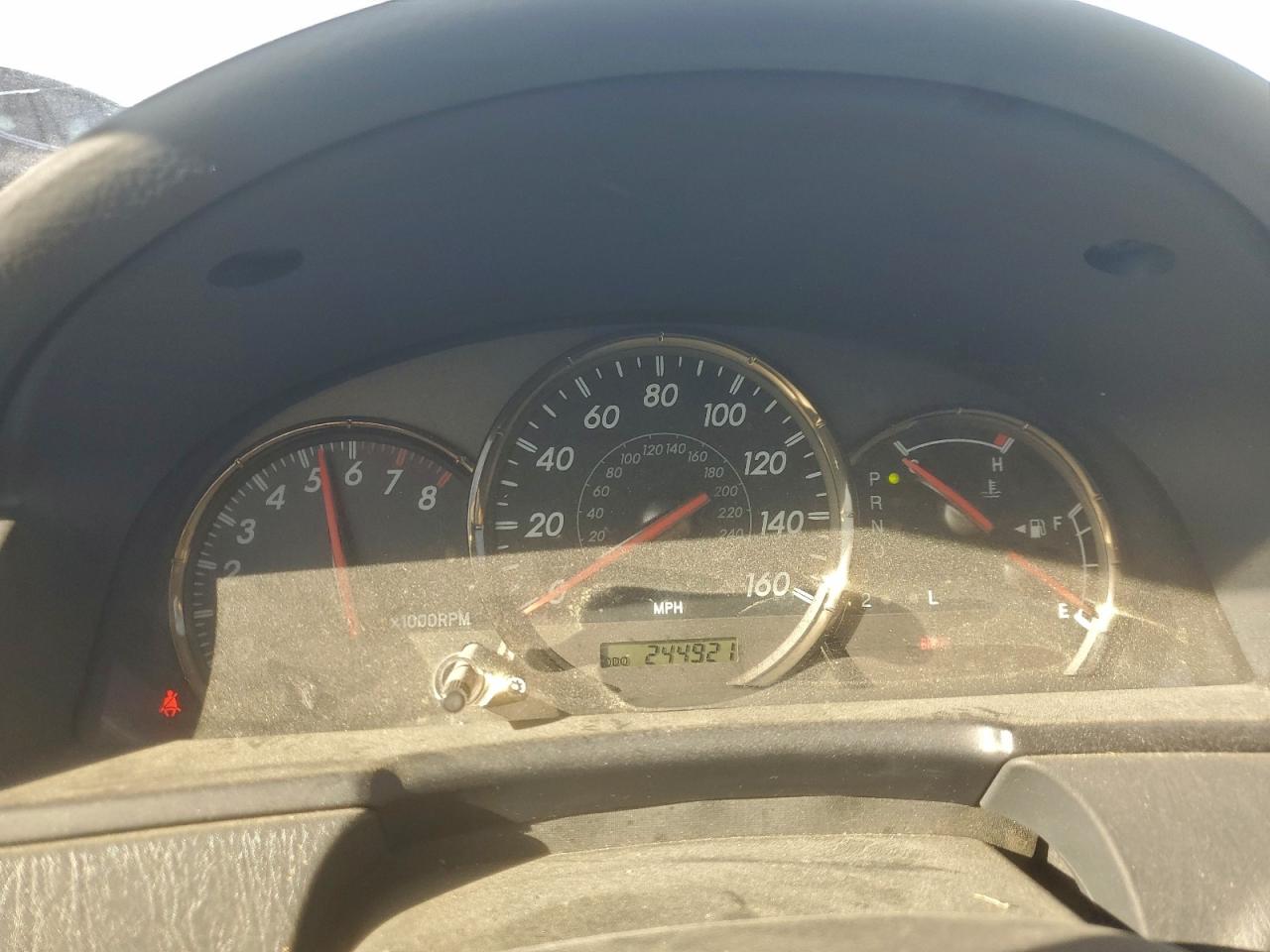 2005 TOYOTA CAMRY SOLARA SE photo 9