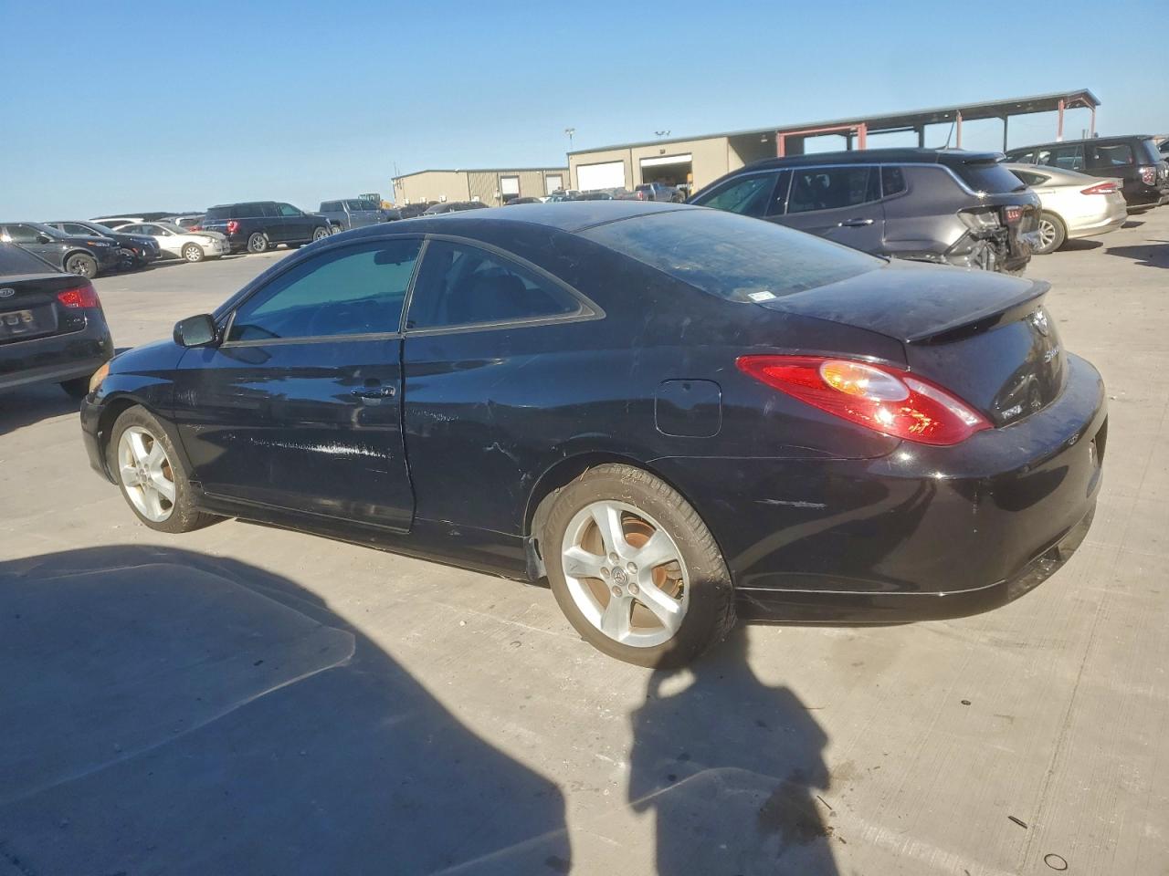 2005 TOYOTA CAMRY SOLARA SE photo 2