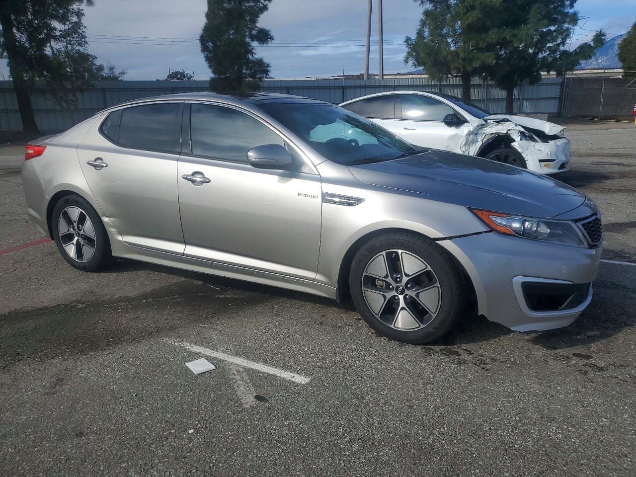 2013 KIA OPTIMA HYBRID photo 4