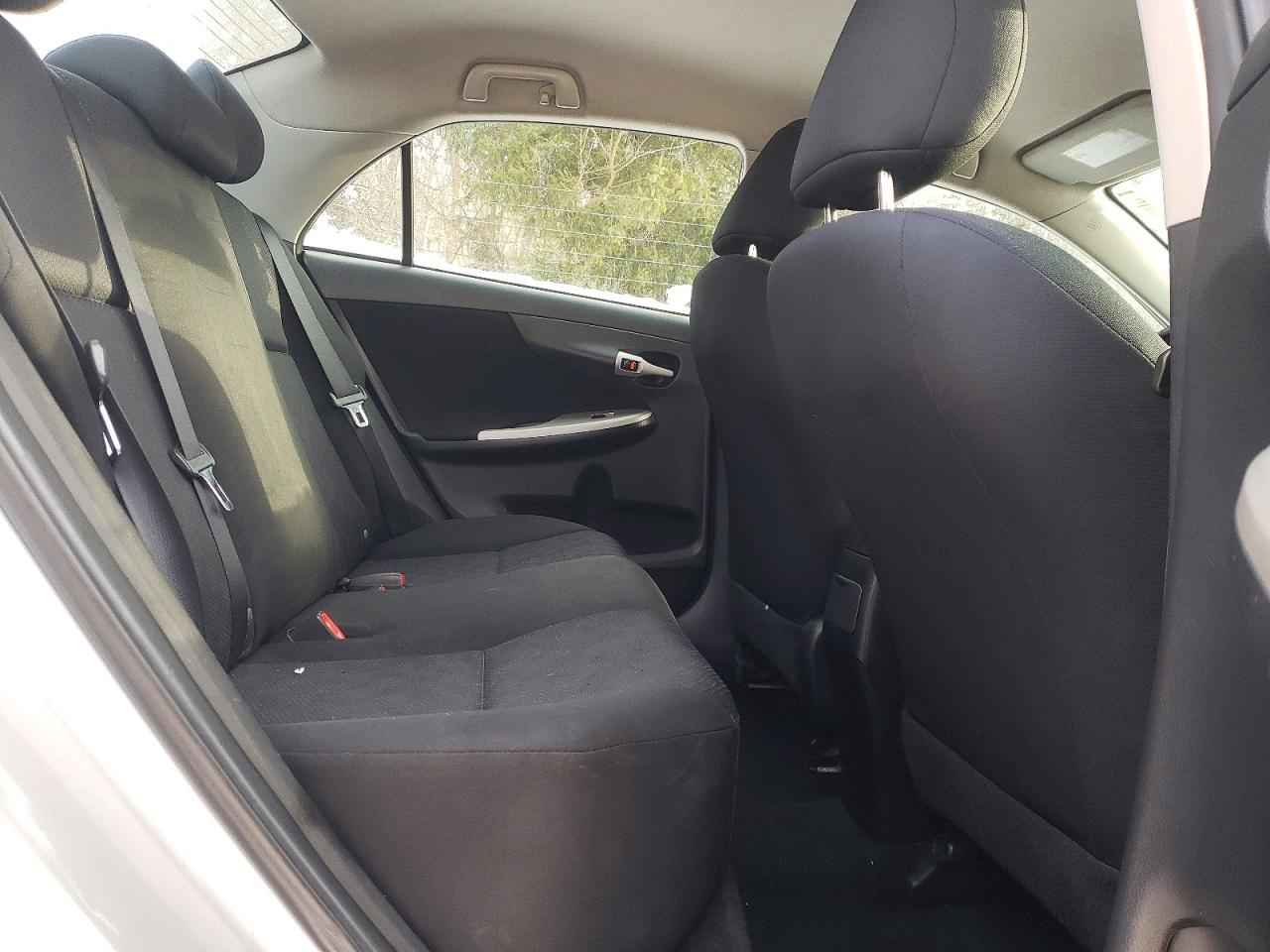 2010 TOYOTA COROLLA BASE photo 10