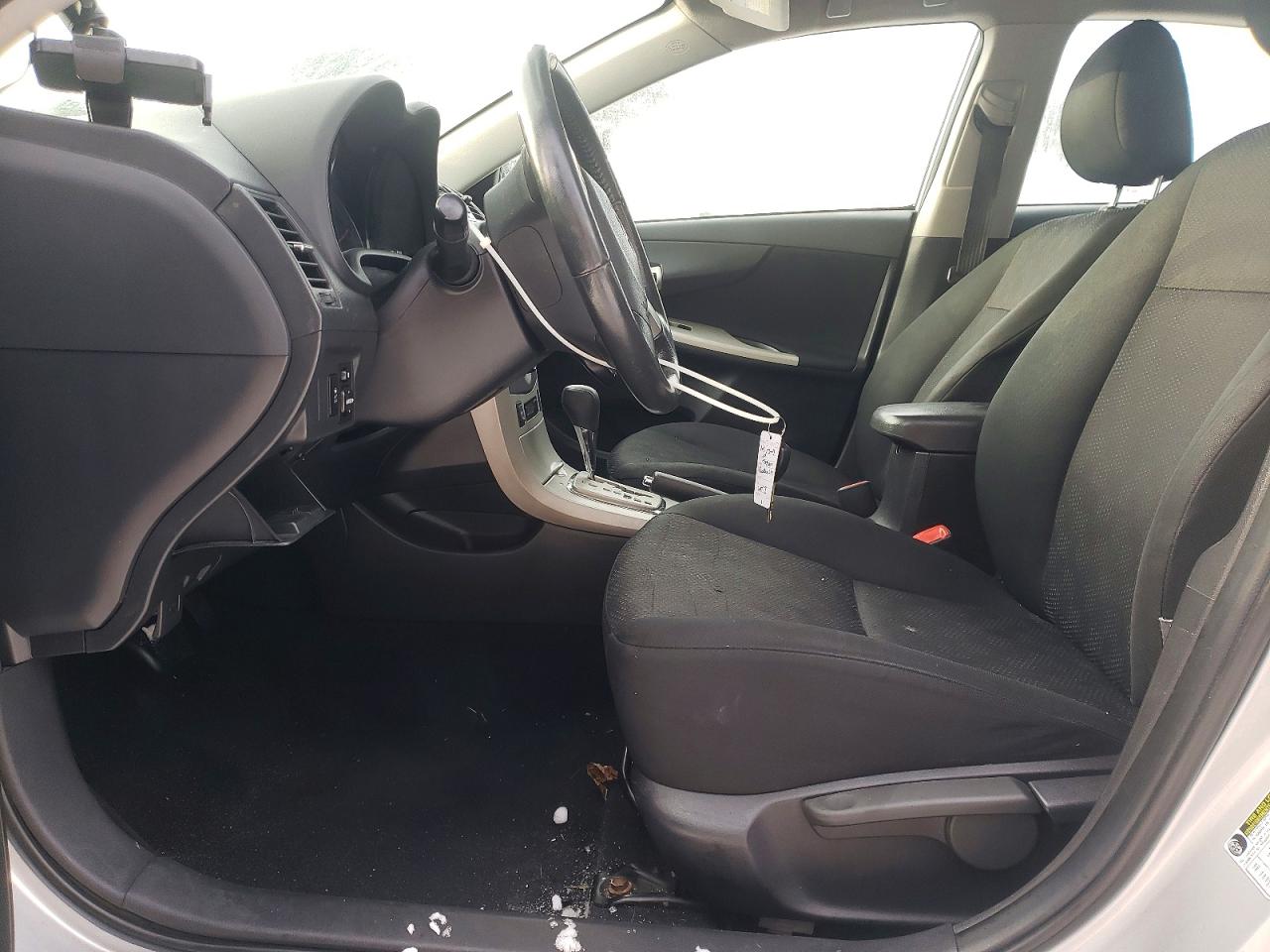 2010 TOYOTA COROLLA BASE photo 7