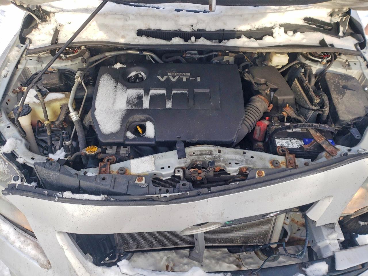 2010 TOYOTA COROLLA BASE photo 11