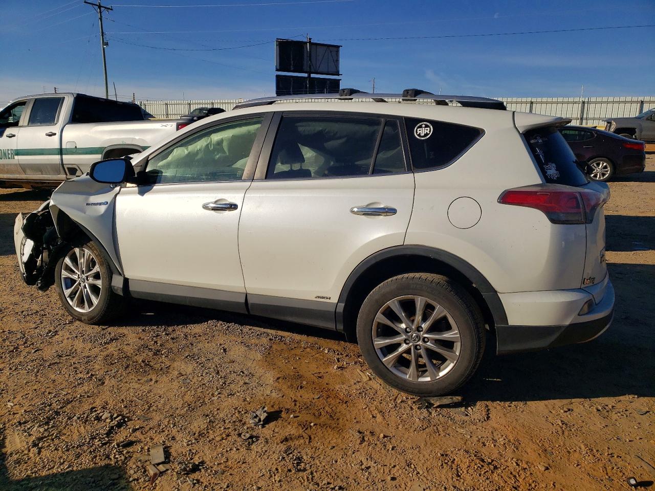 2016 TOYOTA RAV4 HV LIMITED photo 2