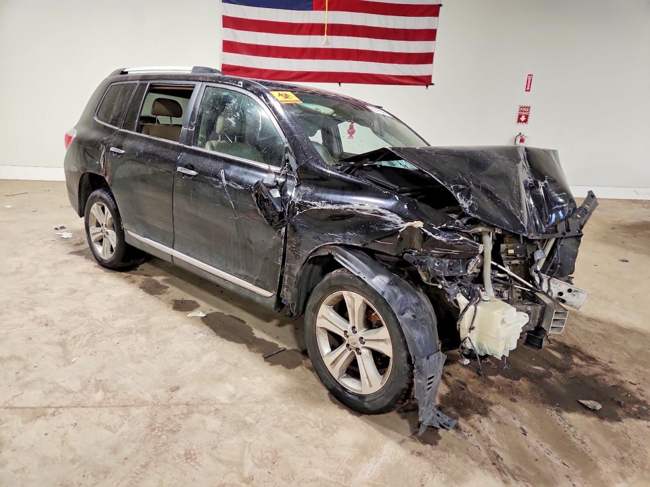 2012 TOYOTA HIGHLANDER LIMITED photo 4