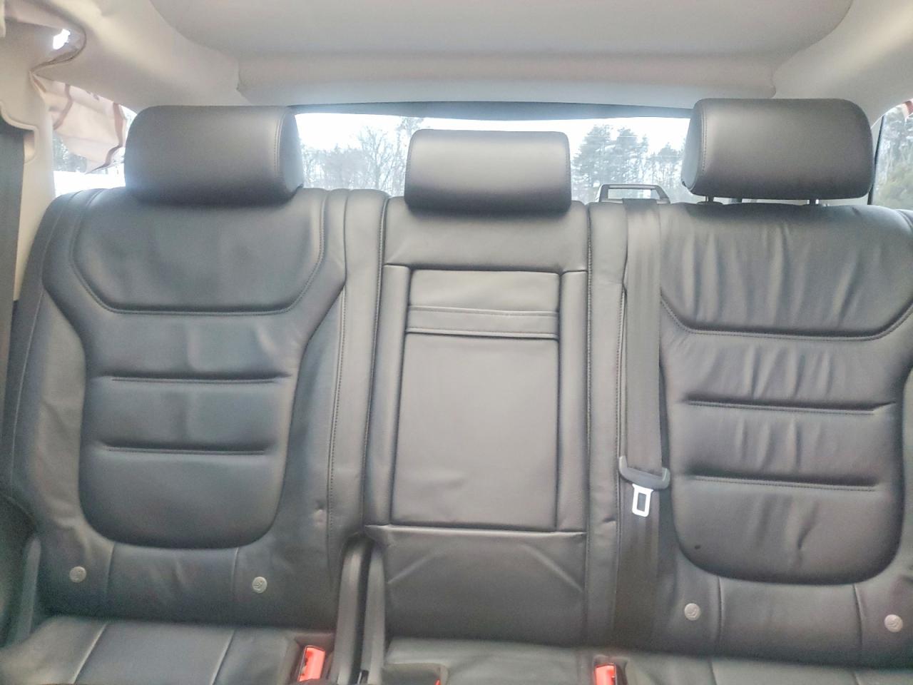 2015 VOLKSWAGEN TOUAREG V6 TDI photo 10