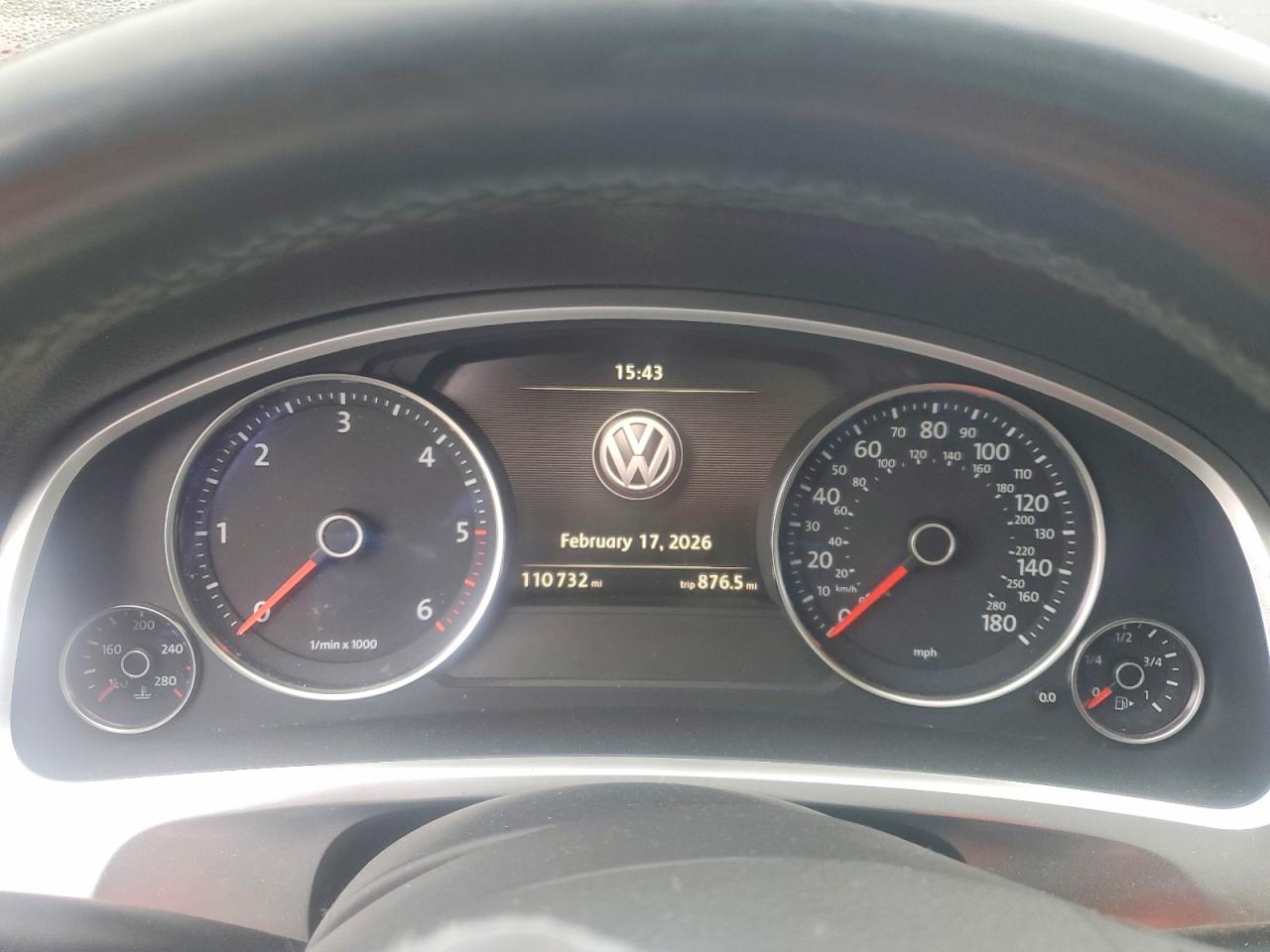 2015 VOLKSWAGEN TOUAREG V6 TDI photo 9