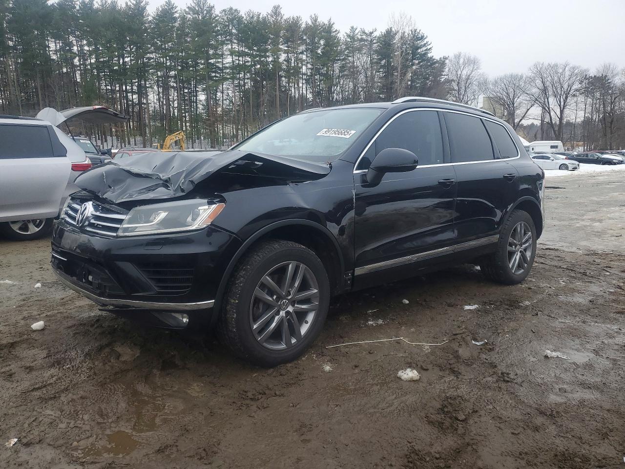 2015 VOLKSWAGEN TOUAREG