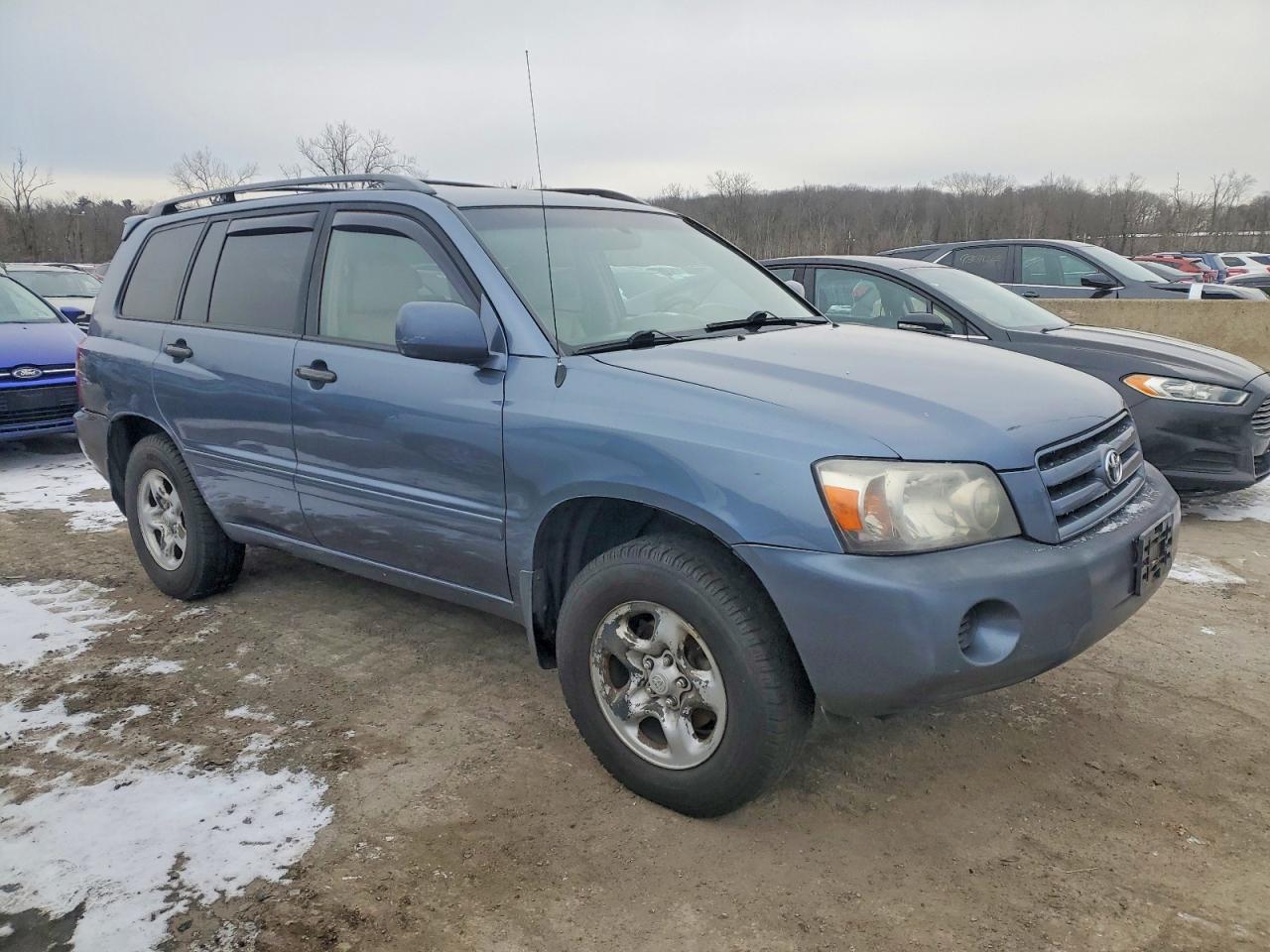 2005 TOYOTA HIGHLANDER photo 4