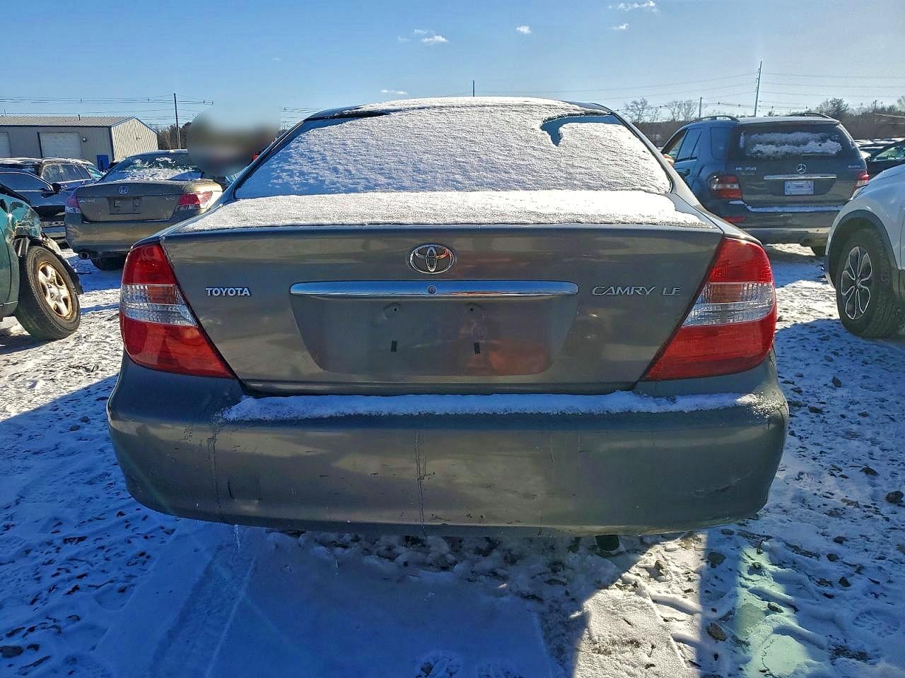 2002 TOYOTA CAMRY LE photo 6