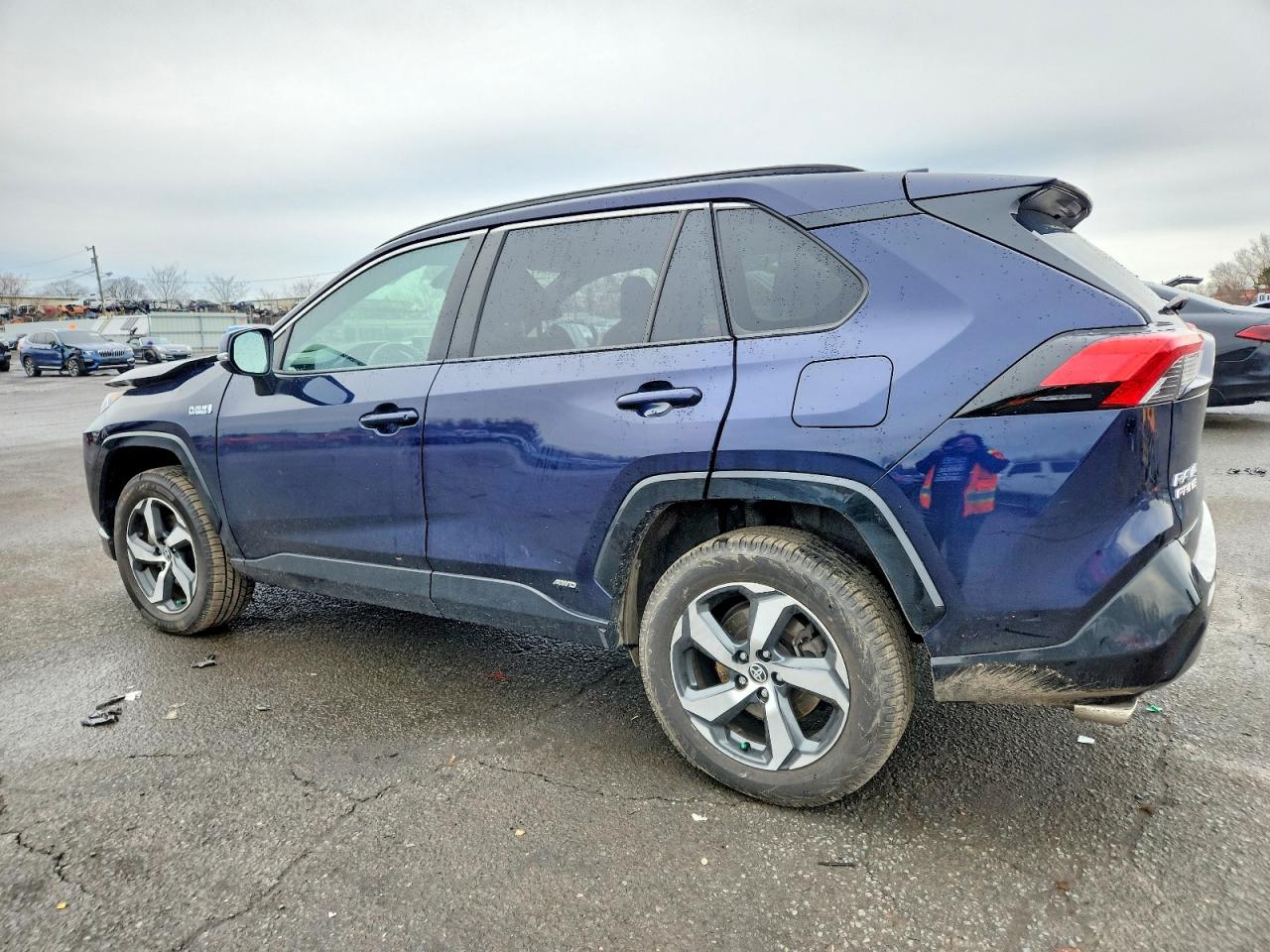 2021 TOYOTA RAV4 PRIME SE photo 2