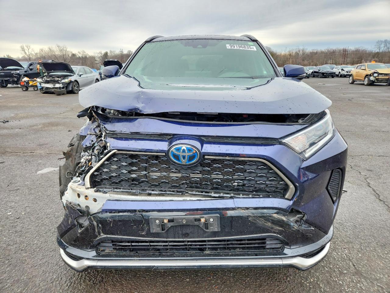 2021 TOYOTA RAV4 PRIME SE photo 5