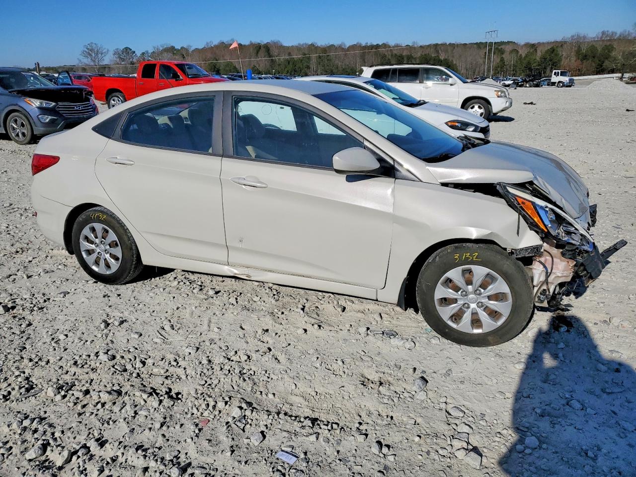 2016 HYUNDAI ACCENT SE photo 4
