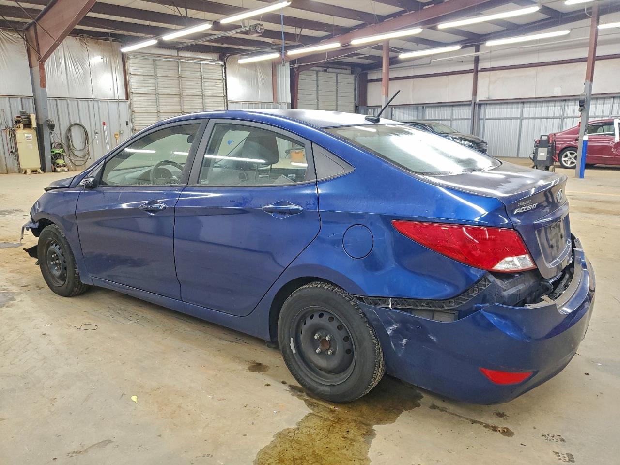 2017 HYUNDAI ACCENT SE photo 2