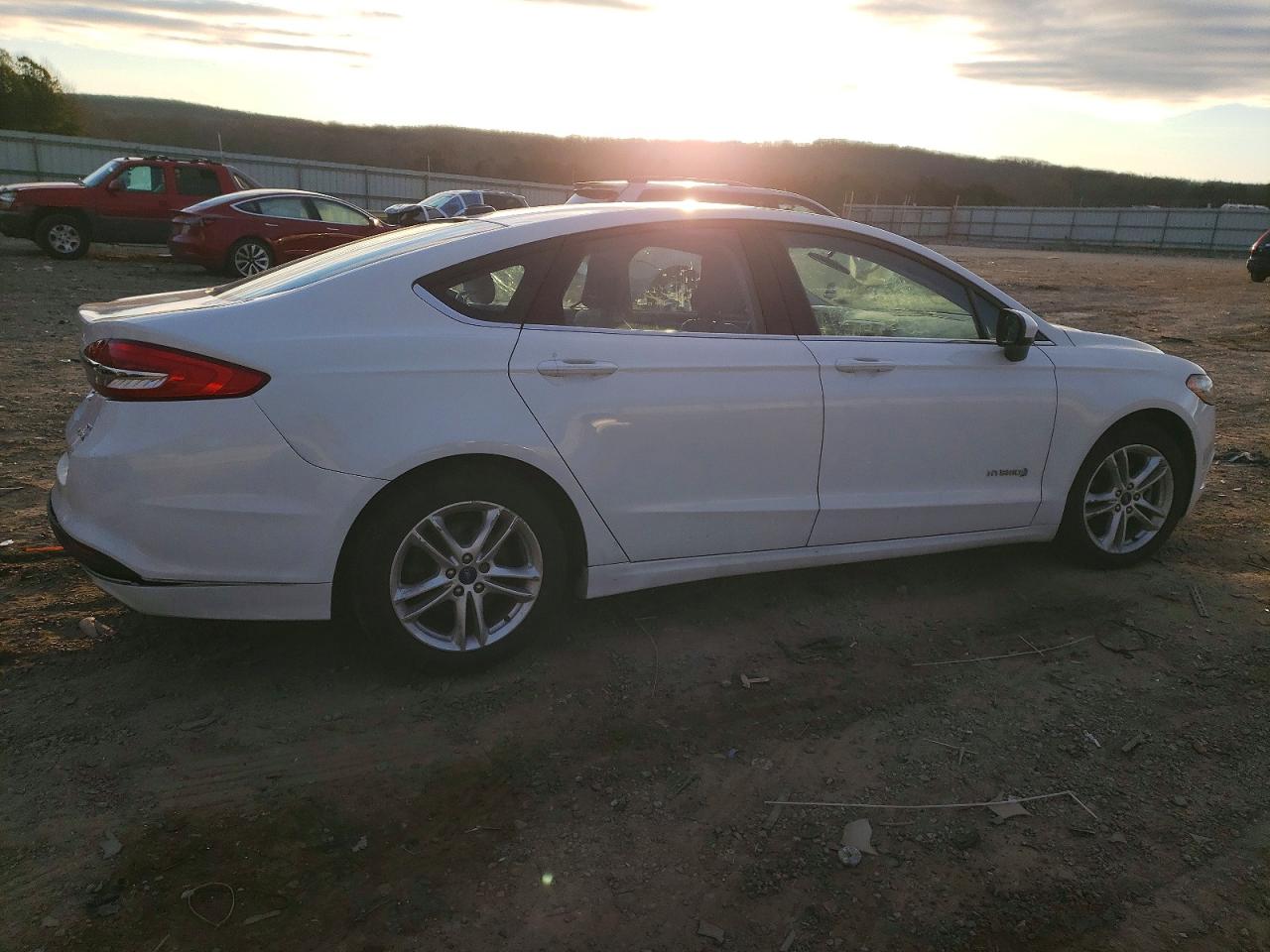 2018 FORD FUSION SE HYBRID photo 3