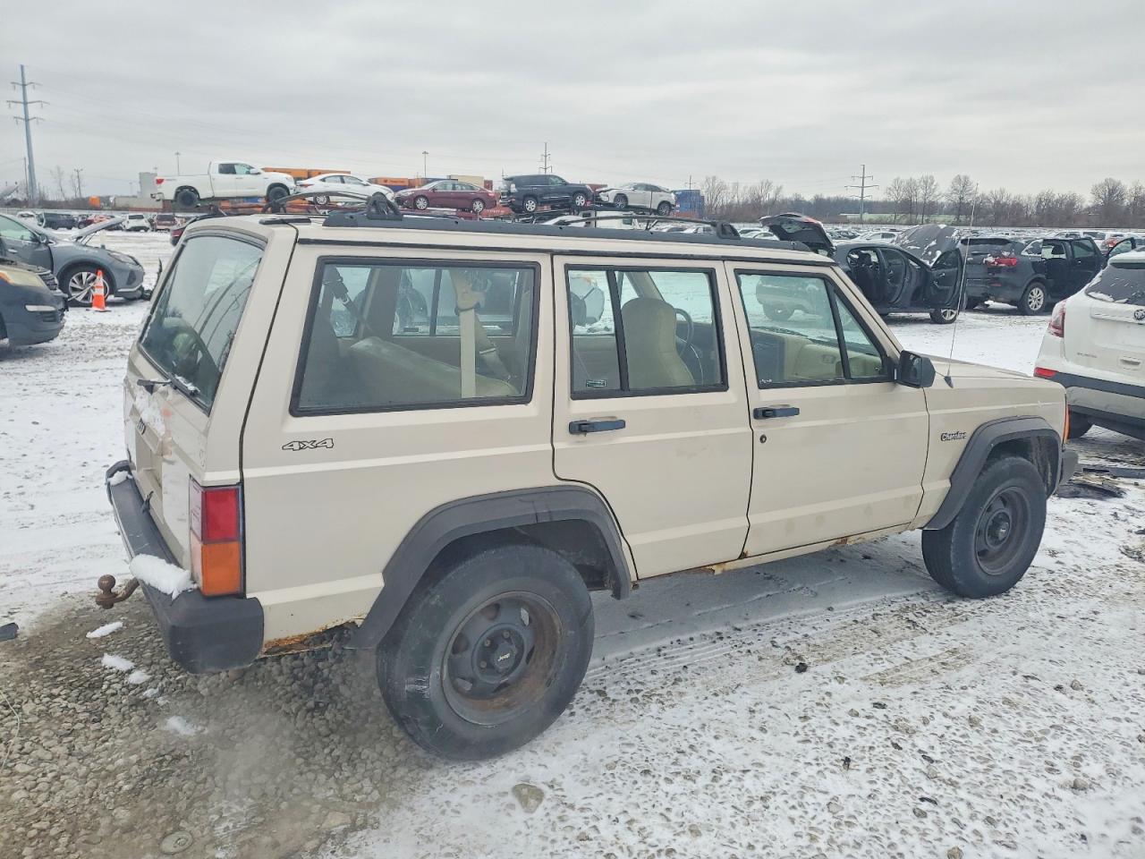 1995 JEEP CHEROKEE photo 3