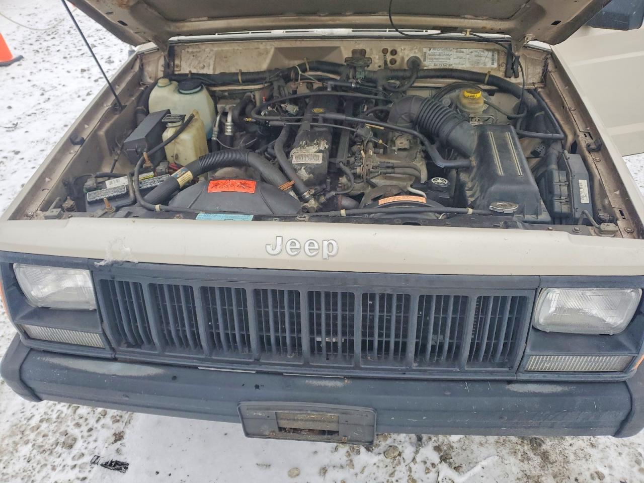 1995 JEEP CHEROKEE photo 12