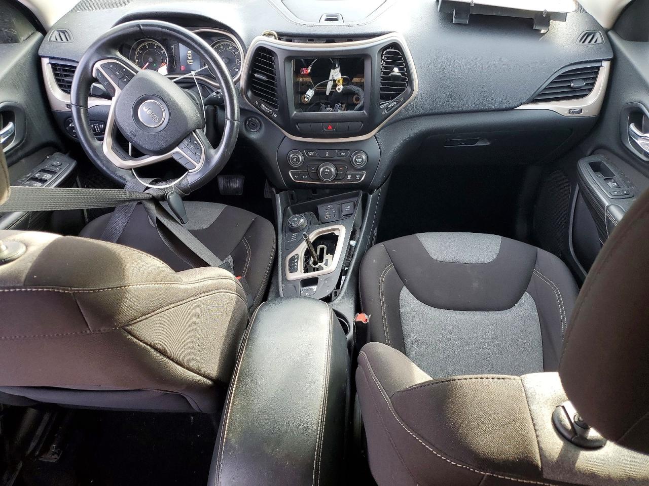 2014 JEEP CHEROKEE LATITUDE photo 8