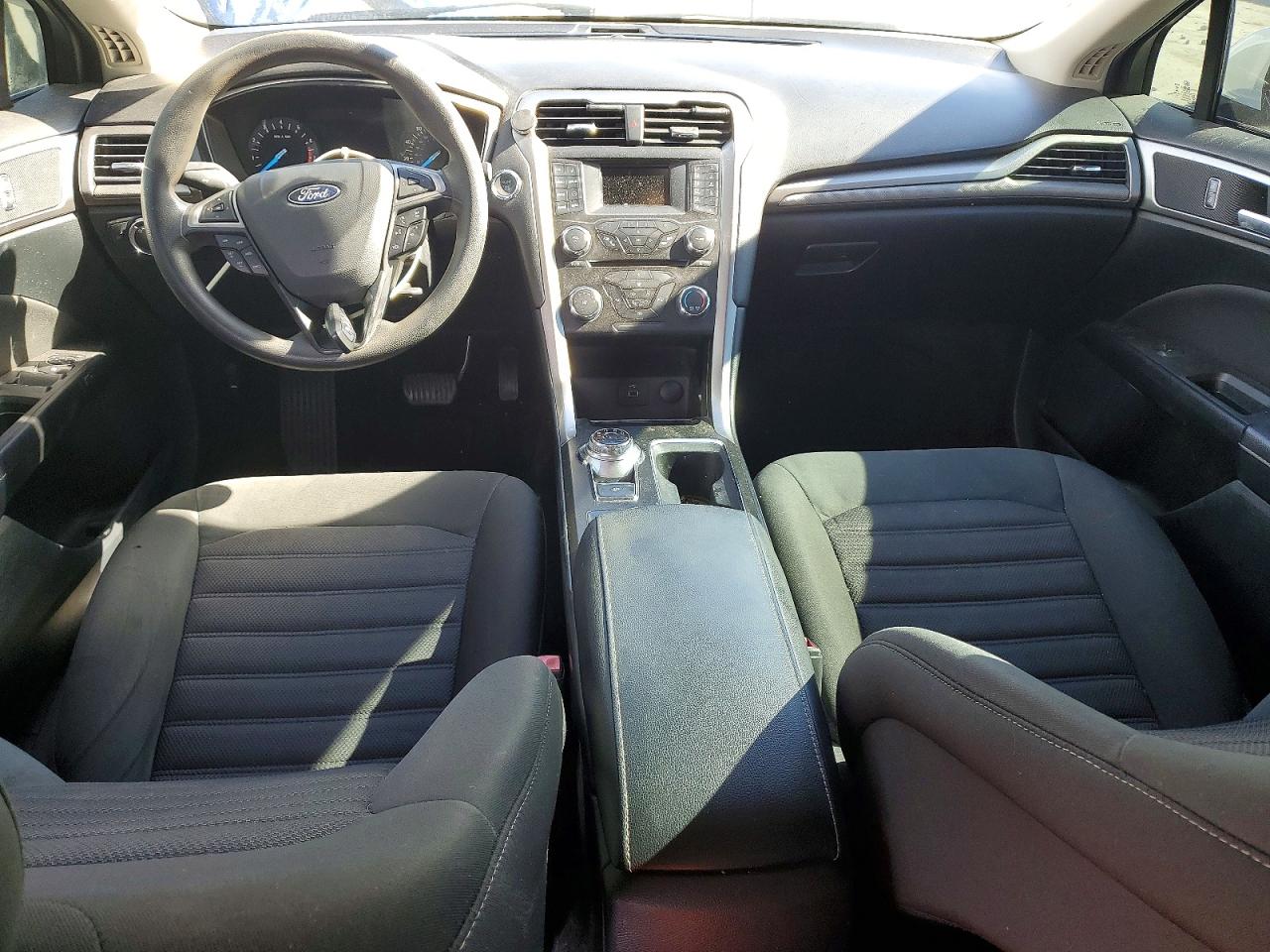 2018 FORD FUSION SE photo 15