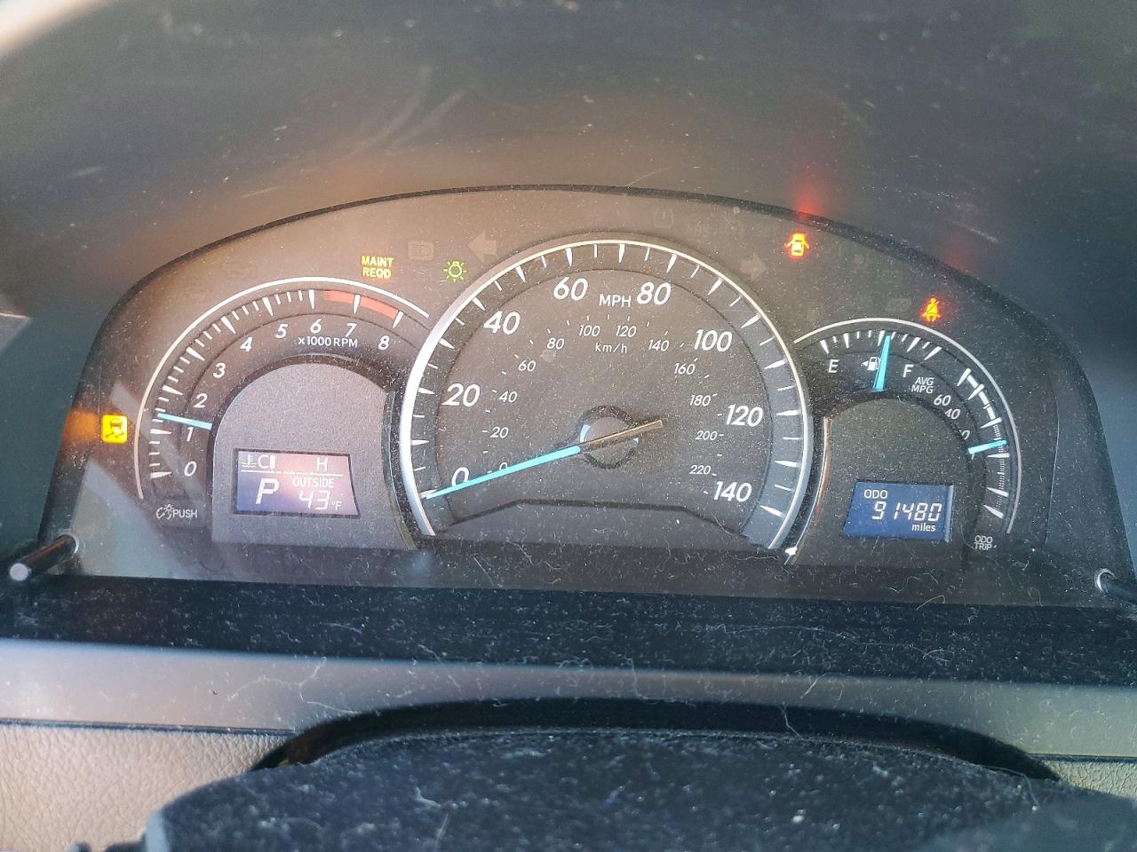 2014 TOYOTA CAMRY L photo 9