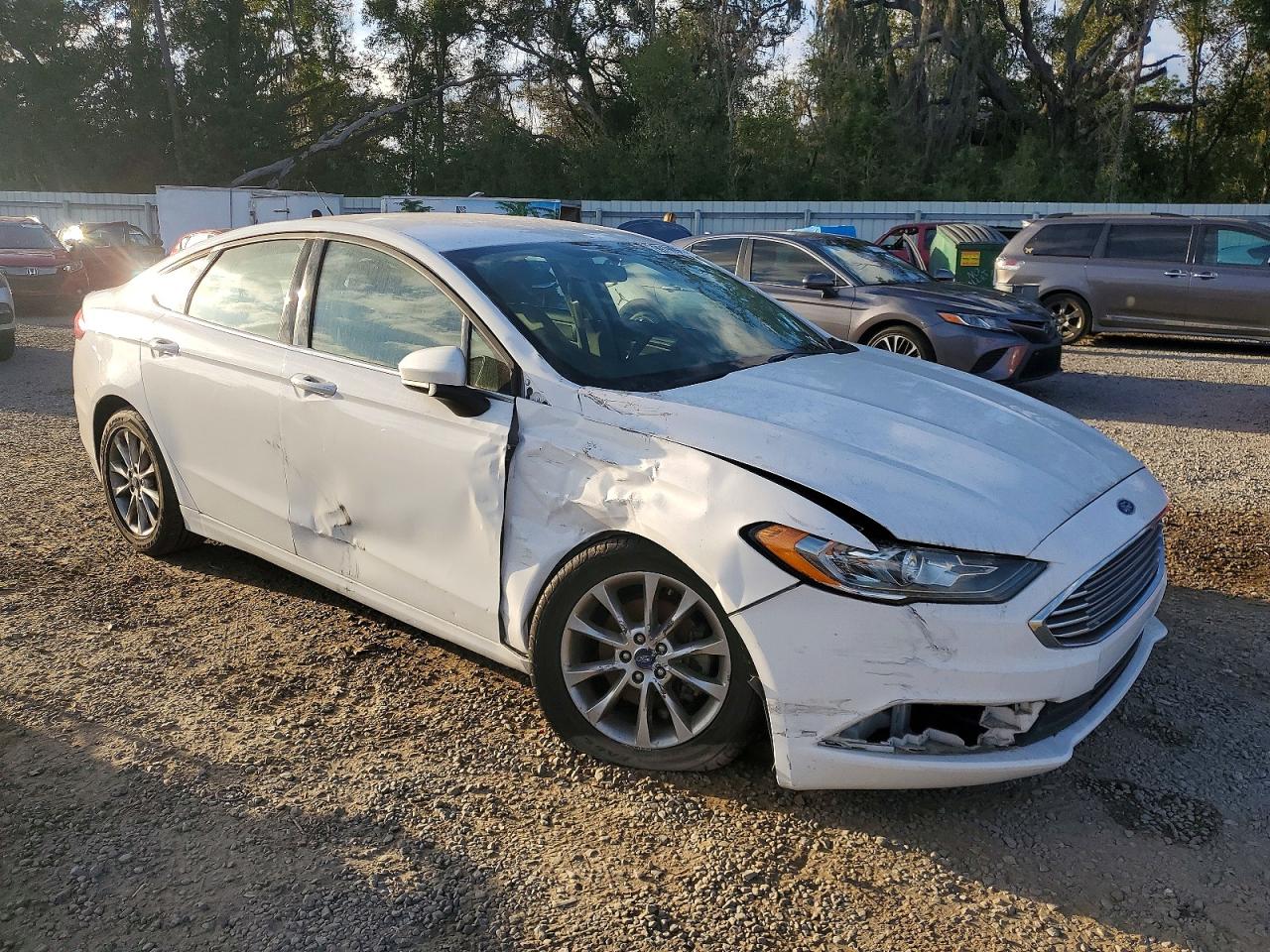 2017 FORD FUSION SE photo 7