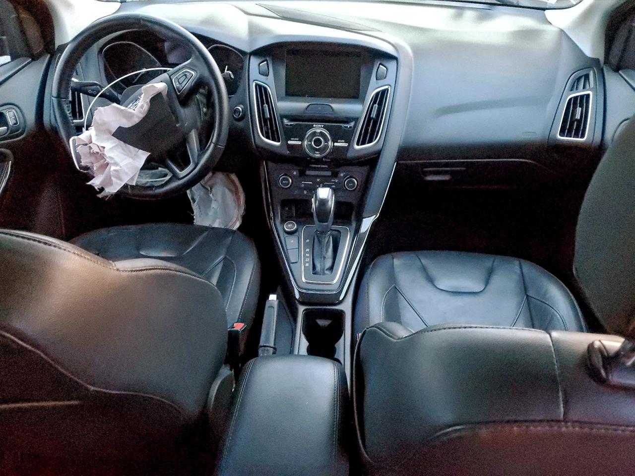 2015 FORD FOCUS TITANIUM photo 8