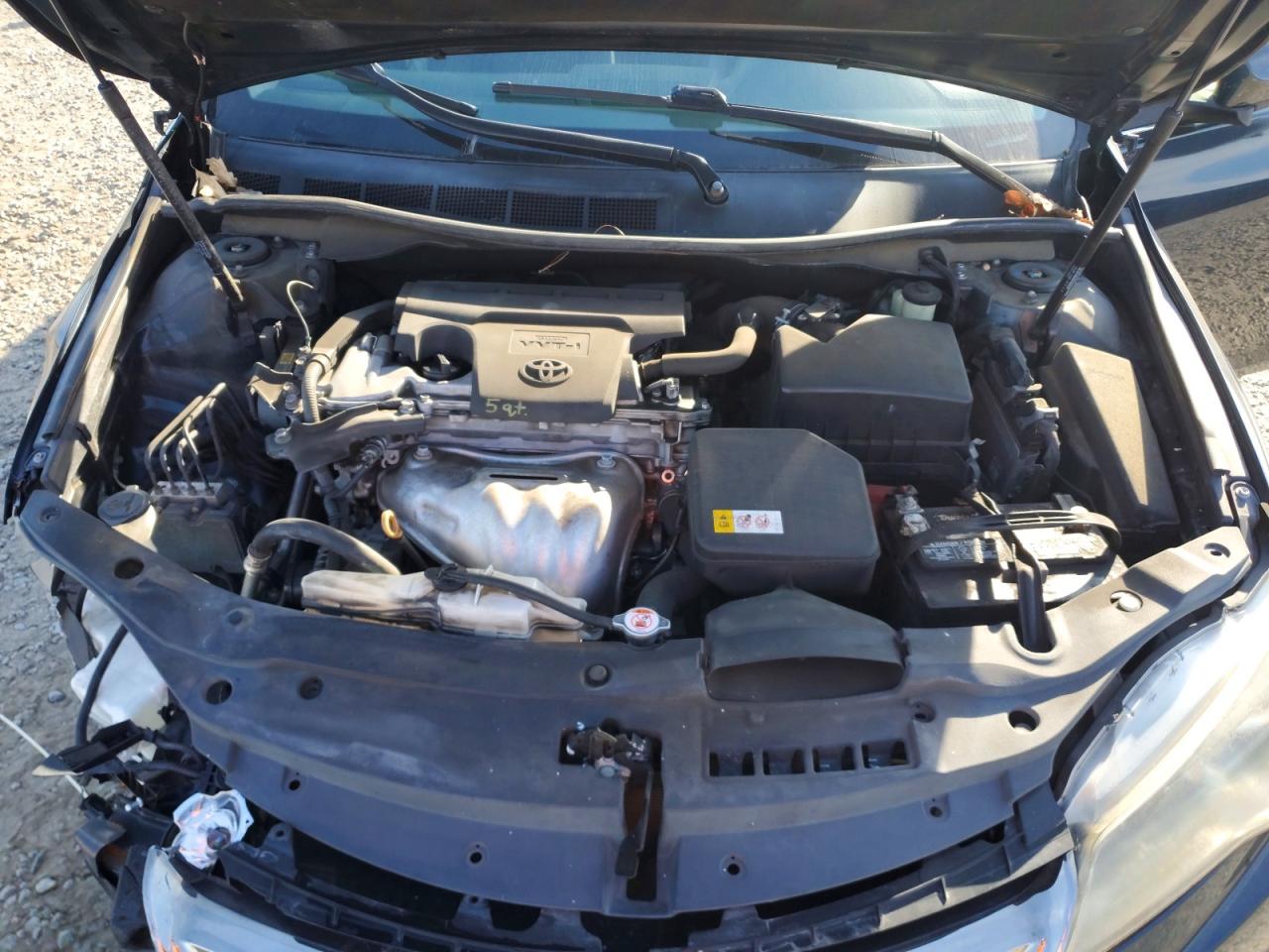 2017 TOYOTA CAMRY LE photo 11