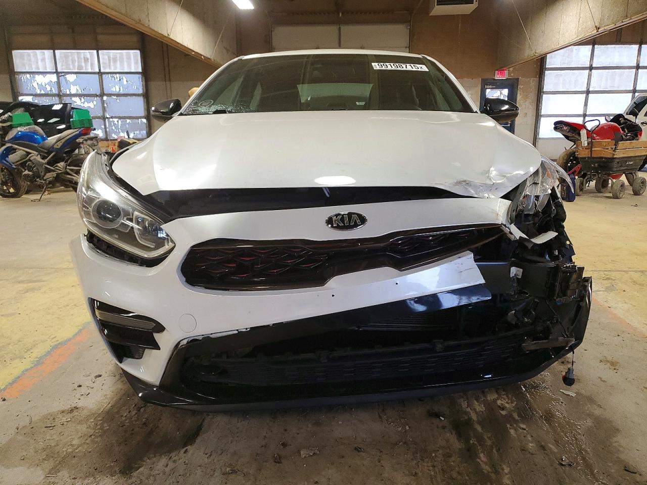 2021 KIA FORTE GT LINE photo 9