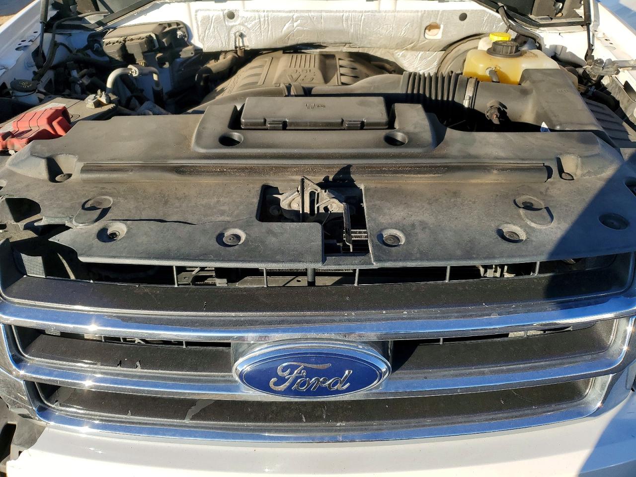 2017 FORD EXPEDITION EL XLT photo 12