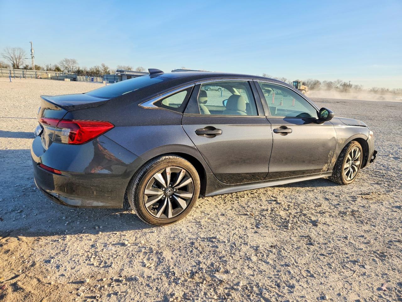 2024 HONDA CIVIC EX photo 3