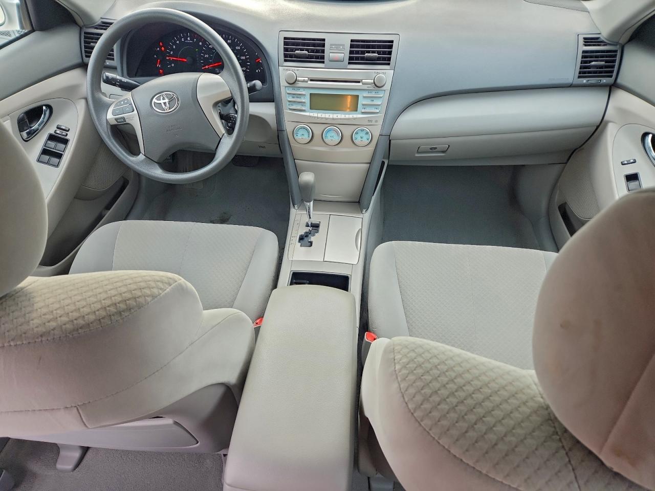 2009 TOYOTA CAMRY BASE photo 8