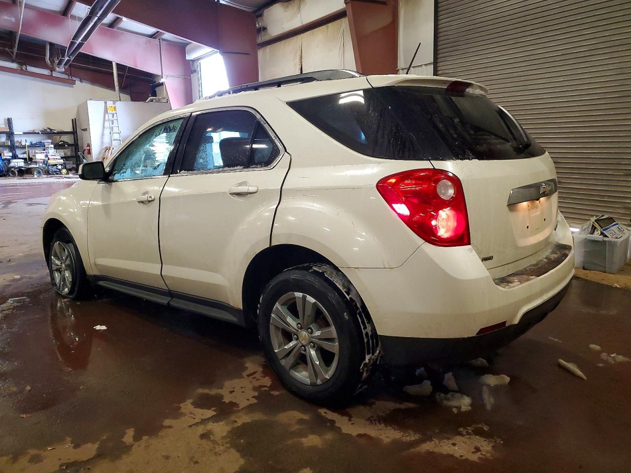 2015 CHEVROLET EQUINOX LT photo 2