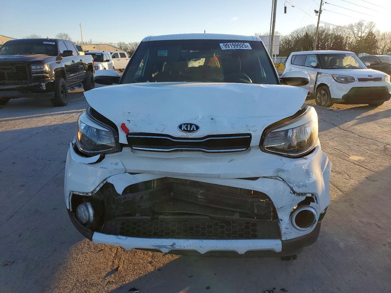 2017 KIA SOUL + photo 5