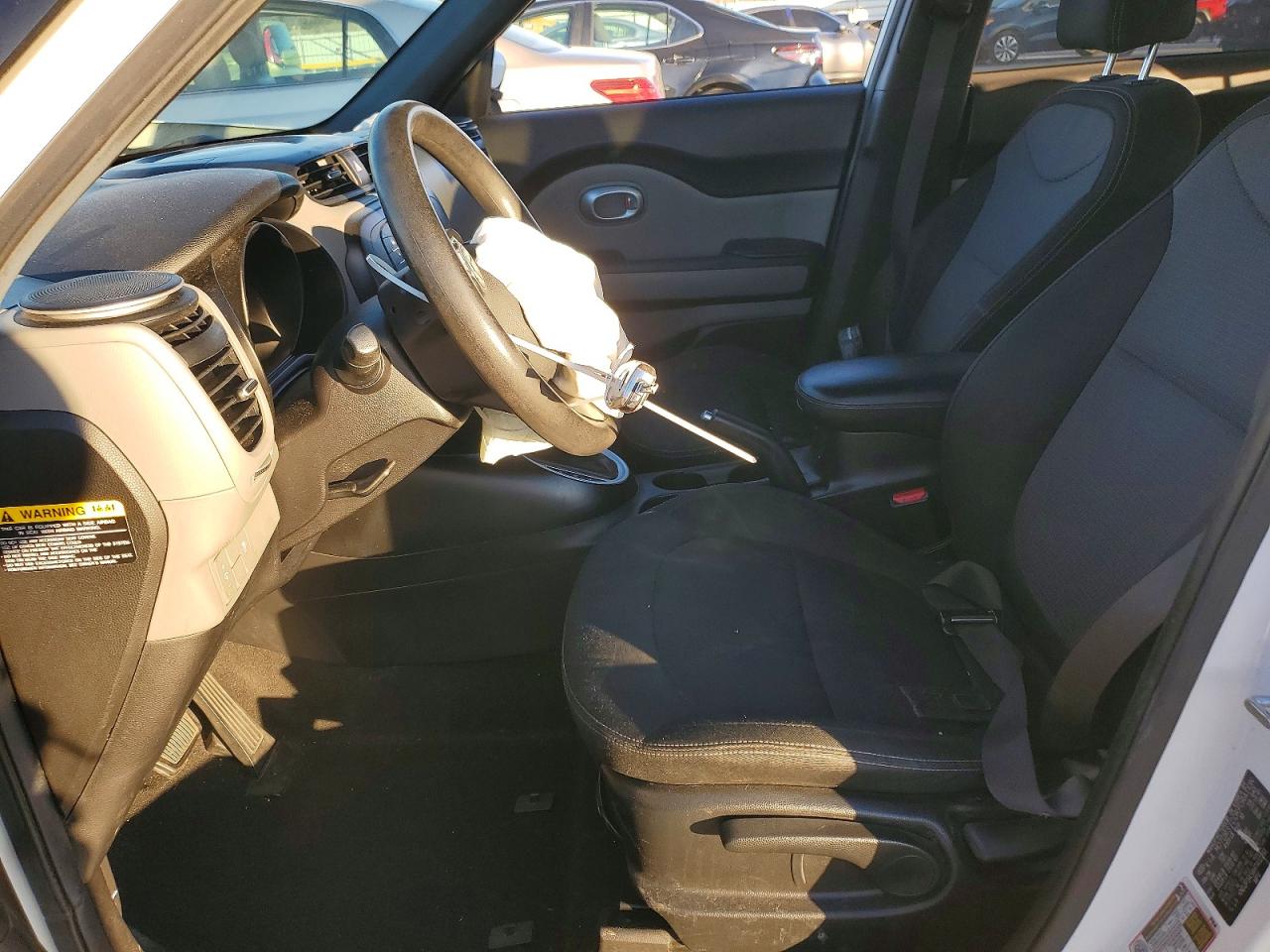 2017 KIA SOUL + photo 7
