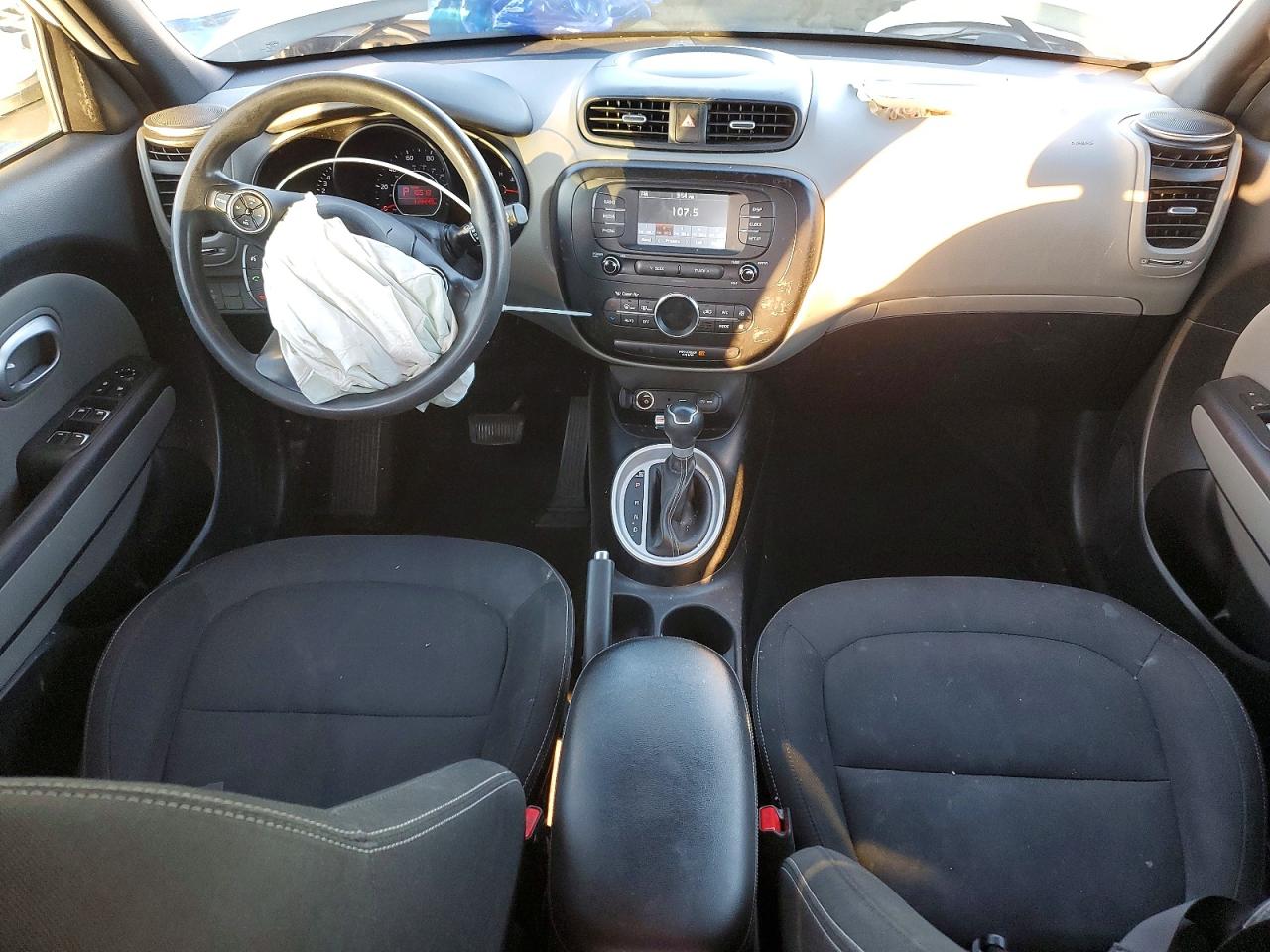 2017 KIA SOUL + photo 8