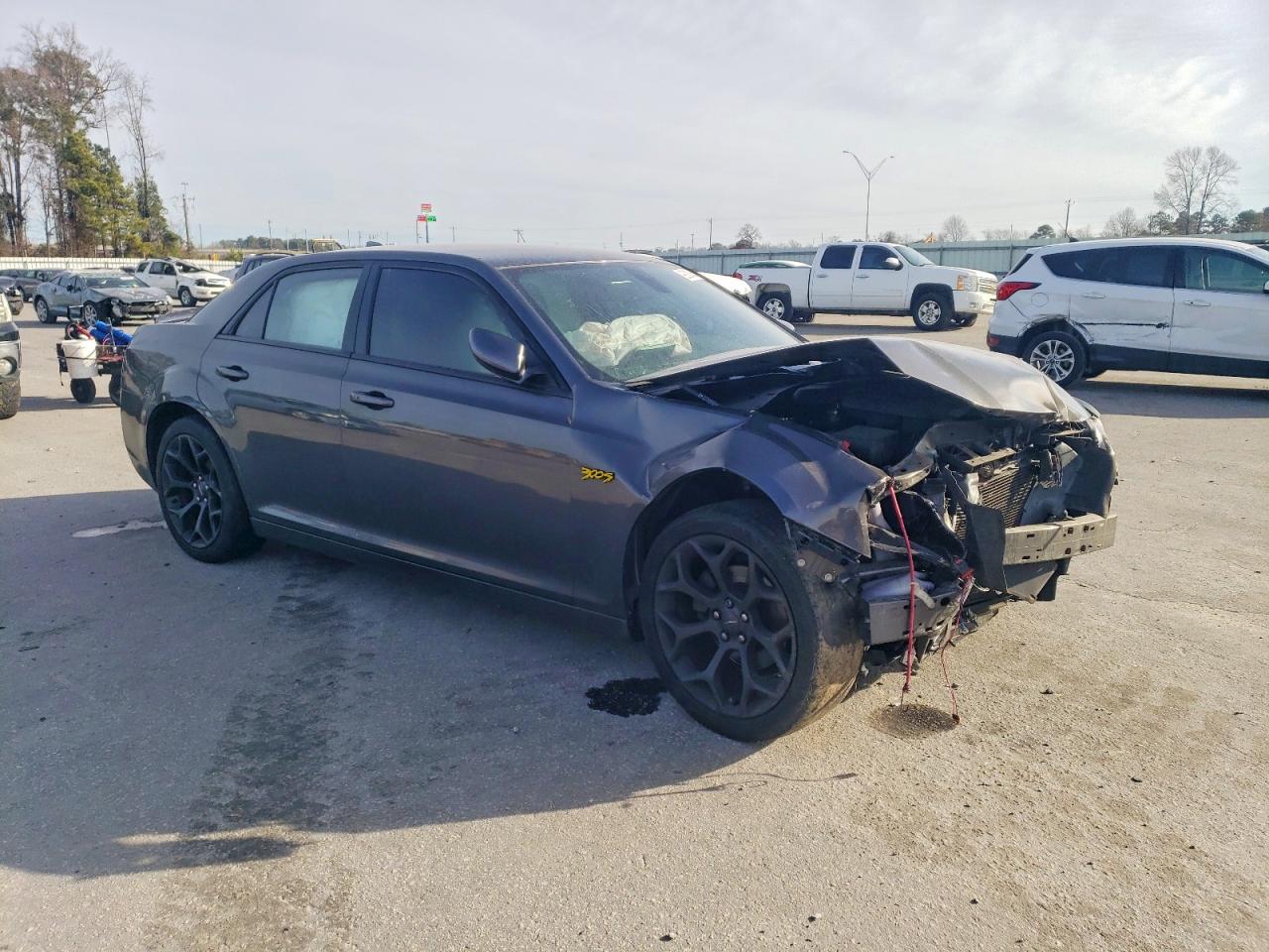 2019 CHRYSLER 300 S photo 4