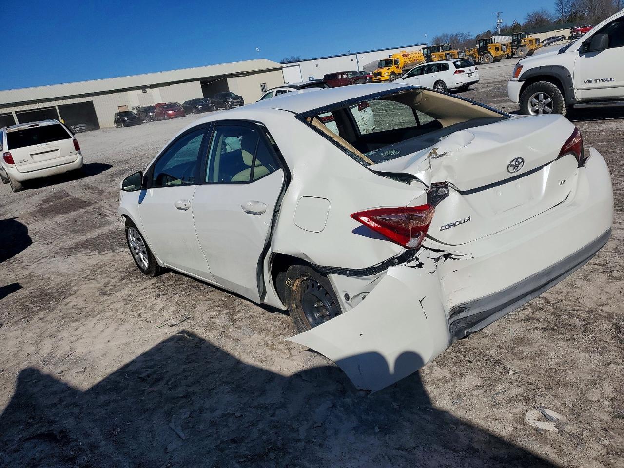 2018 TOYOTA COROLLA L photo 2