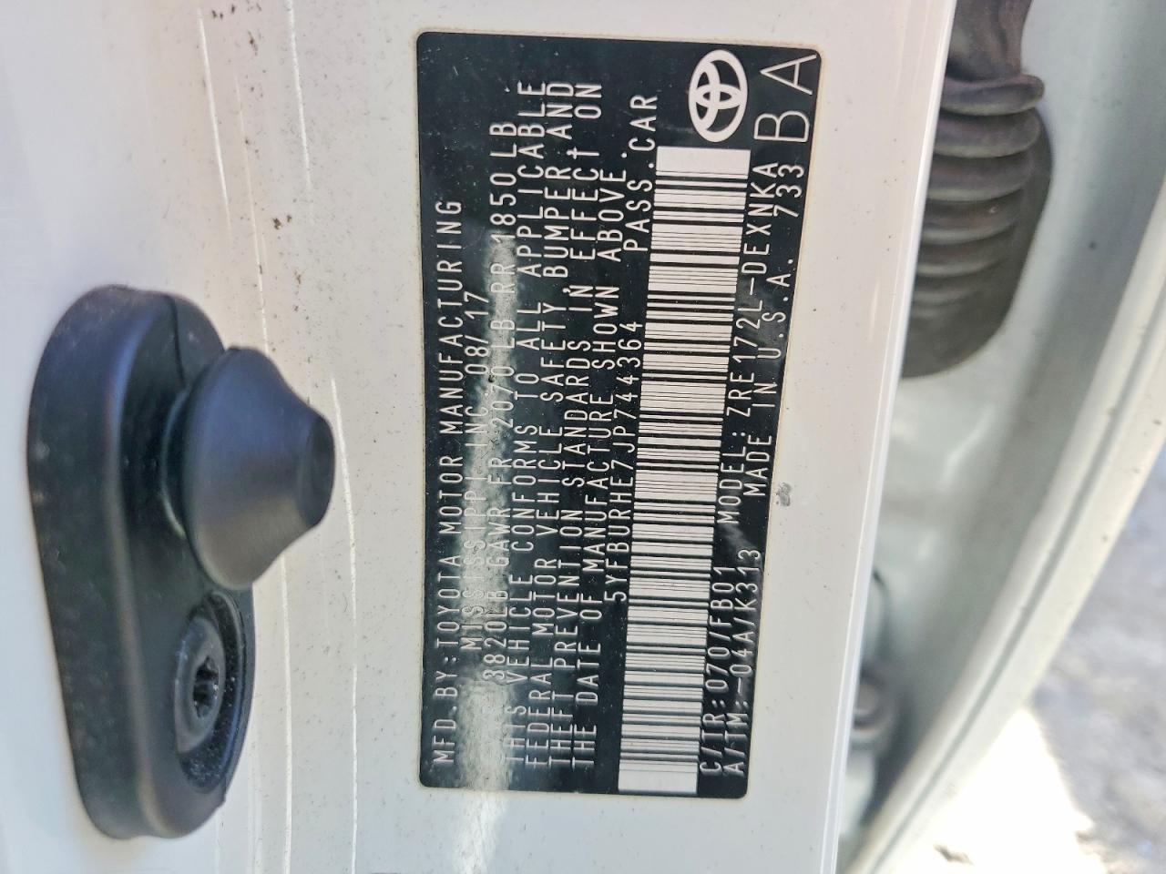 2018 TOYOTA COROLLA L photo 12