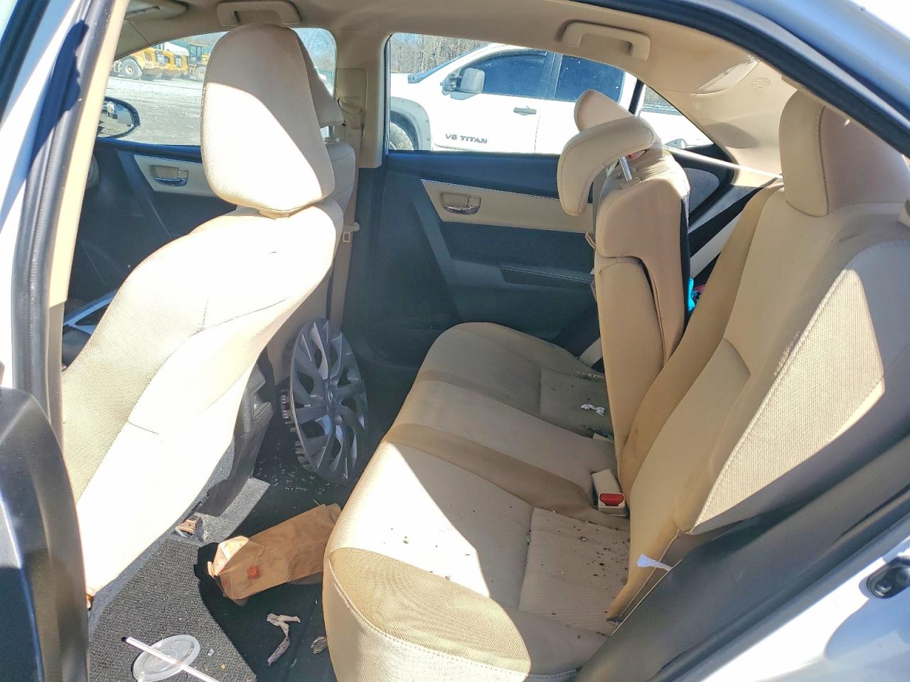 2018 TOYOTA COROLLA L photo 10