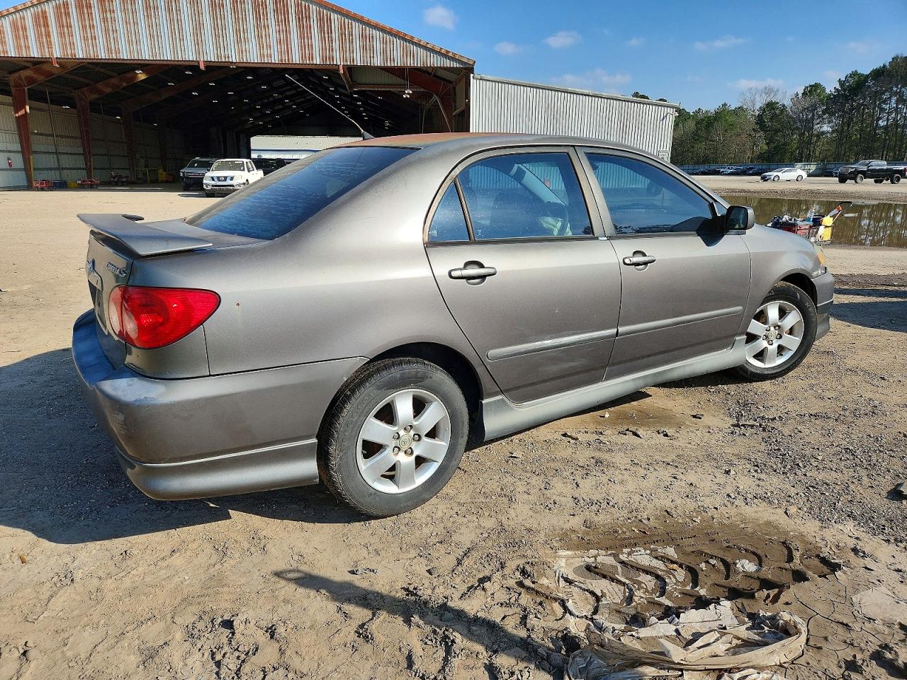 2006 TOYOTA COROLLA CE photo 3