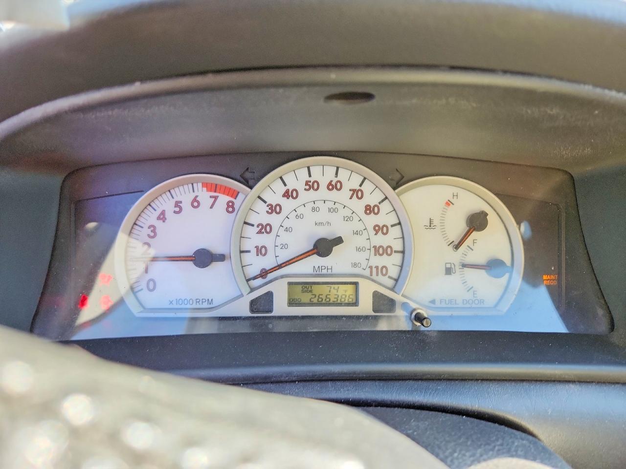 2006 TOYOTA COROLLA CE photo 9