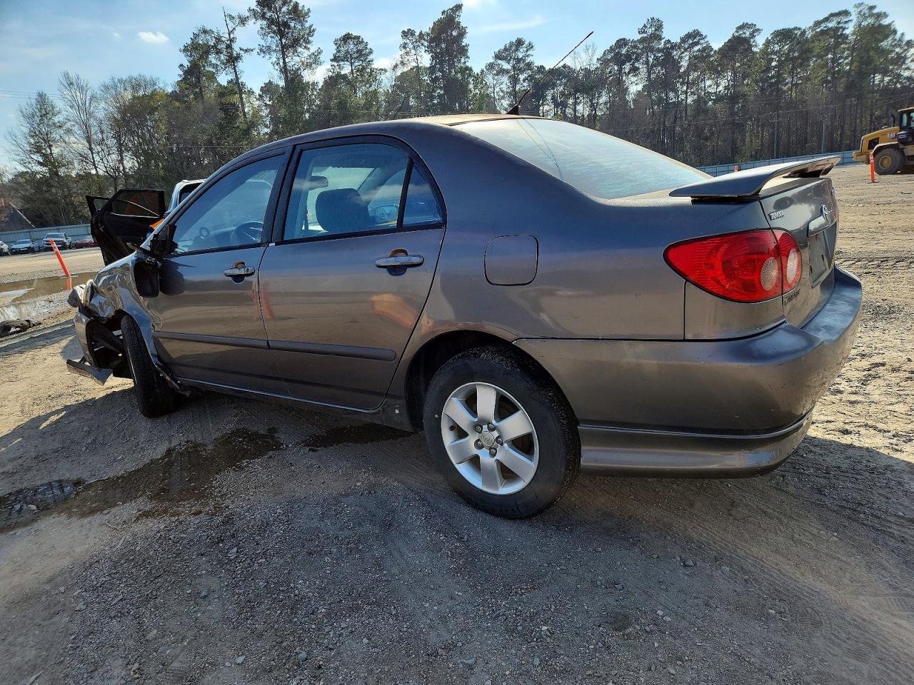 2006 TOYOTA COROLLA CE photo 2