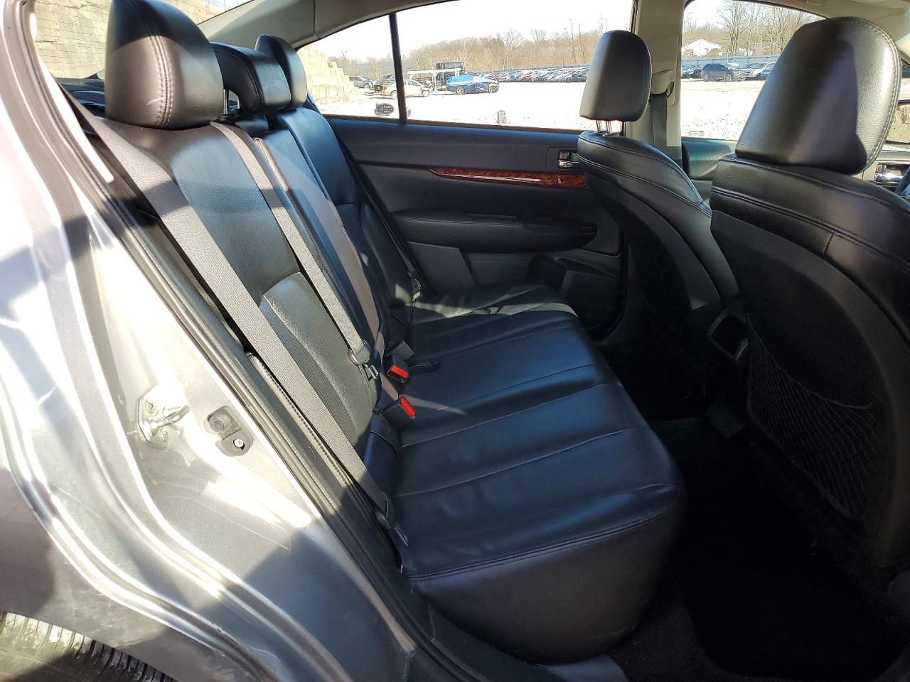 2011 SUBARU LEGACY 2.5I LIMITED photo 10