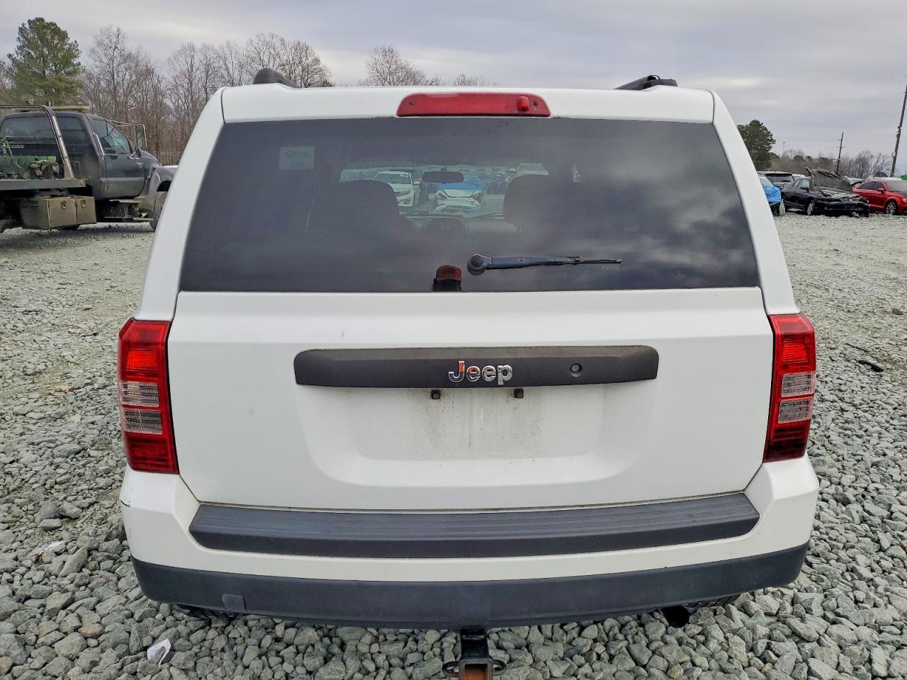 2014 JEEP PATRIOT SPORT photo 11