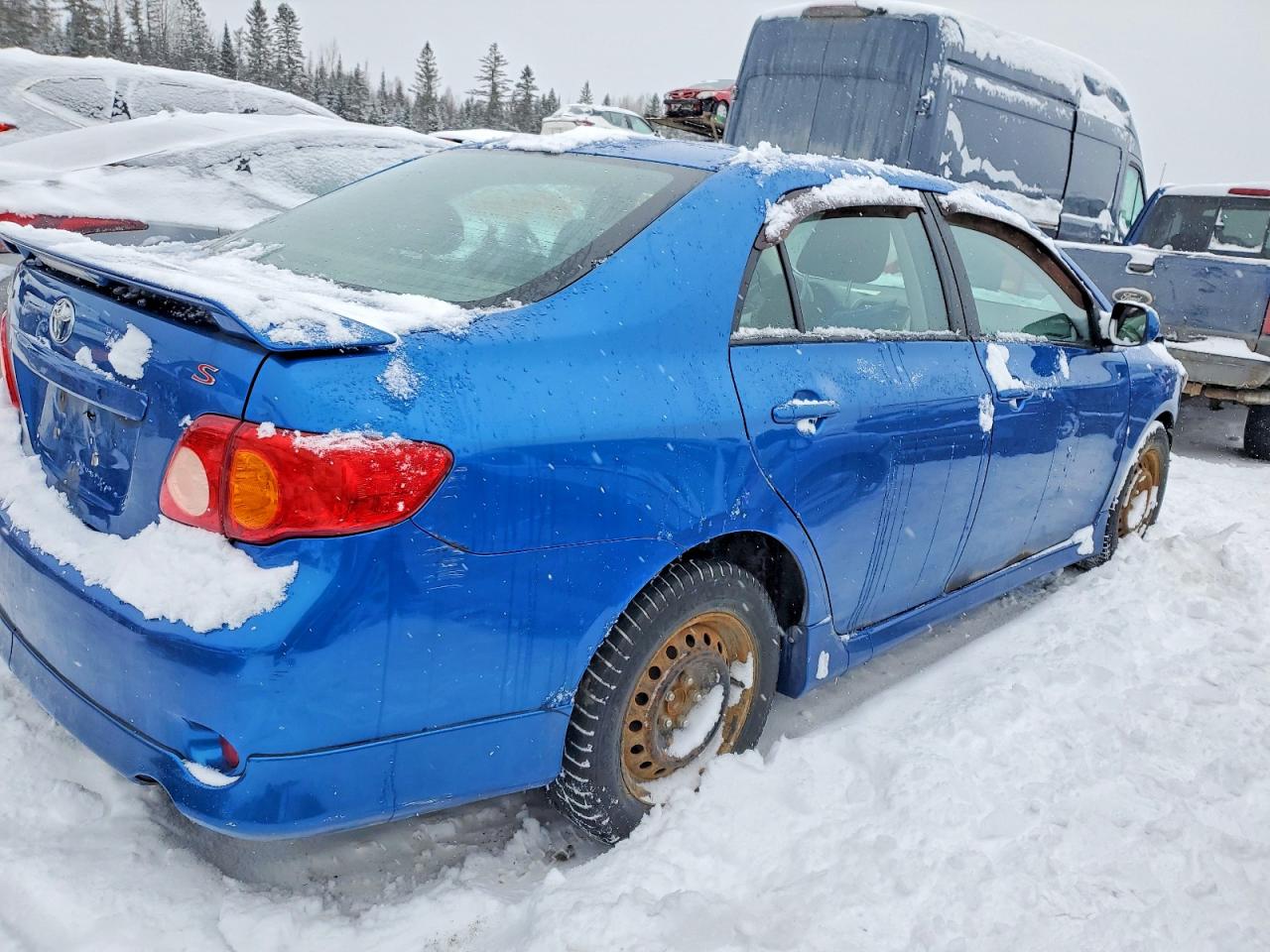 2010 TOYOTA COROLLA BASE photo 3