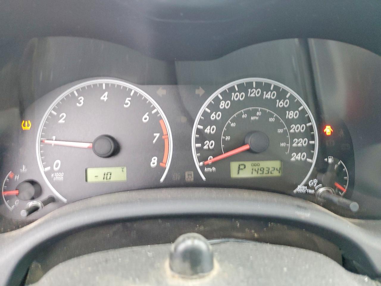 2010 TOYOTA COROLLA BASE photo 9