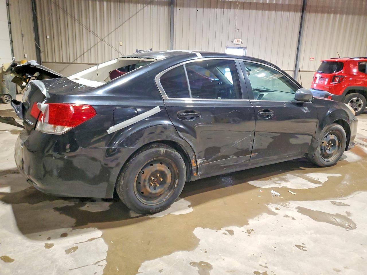 2013 SUBARU LEGACY 2.5I photo 3
