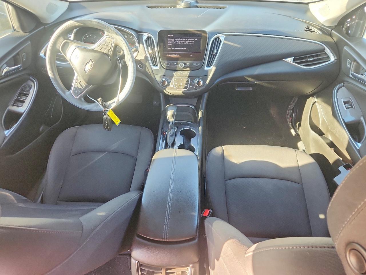 2021 CHEVROLET MALIBU LT photo 8