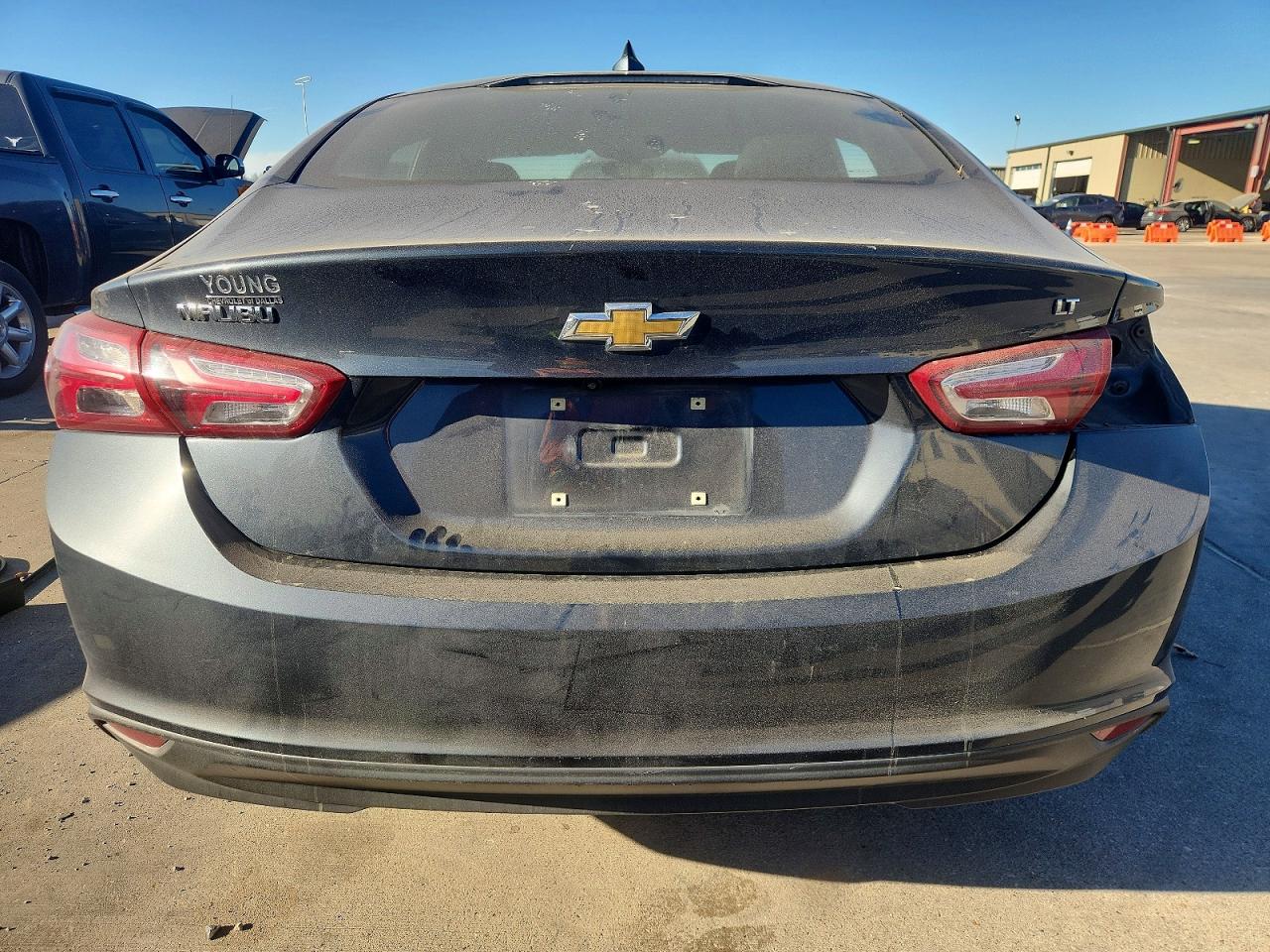 2021 CHEVROLET MALIBU LT photo 6